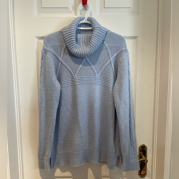 Knit sweater - Picture 1 of 3